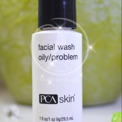 Sữa rửa mặt PCA skin facial wash oily