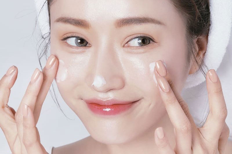 Tầm quan trọng của bước Dưỡng ẩm trong chu trình skincare