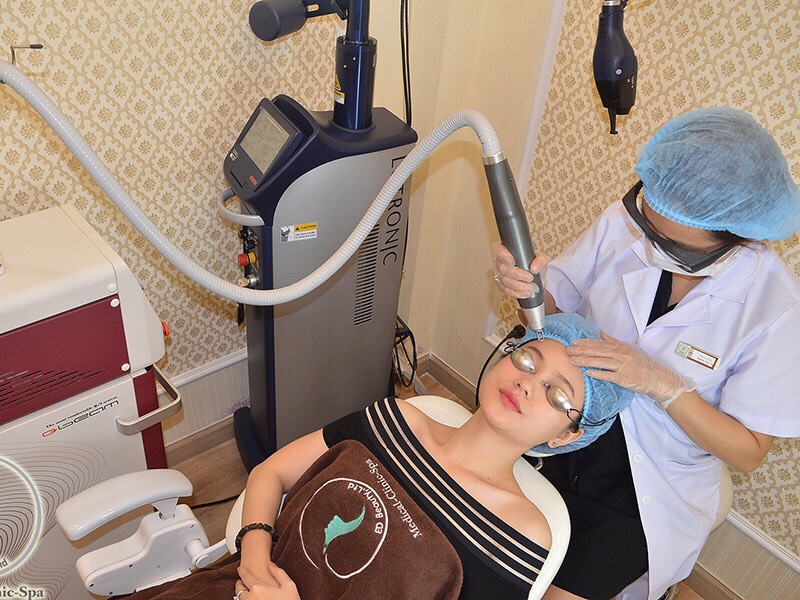 sử dụng NMN theo chỉ dẫn của bác sĩ